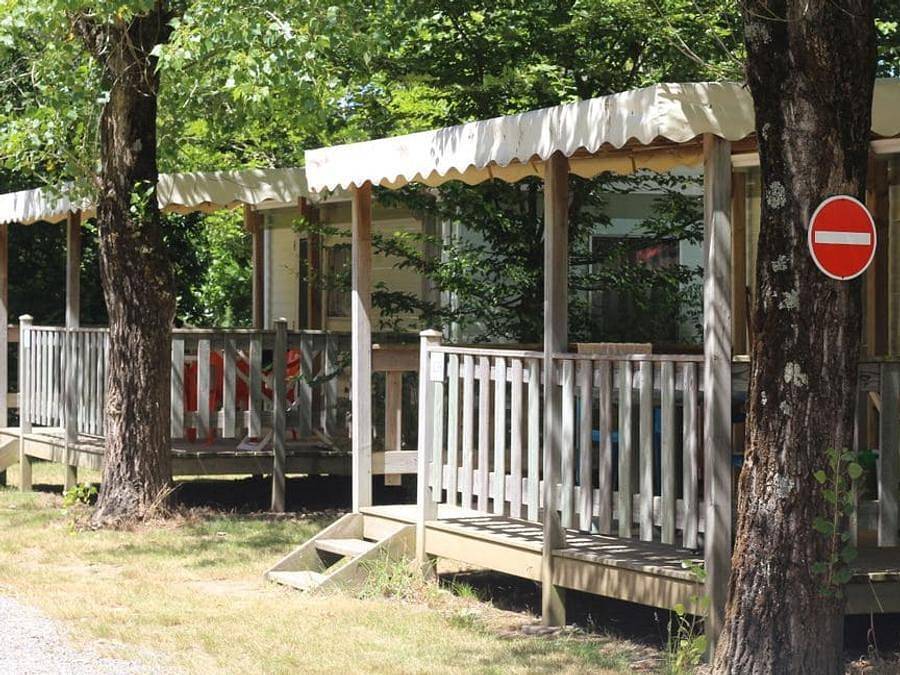 Flower Camping Le Pavillon - Mobilhome 4 personas - Mobil-home Bambi Confort 16m² - 2 habitaciones (sin baño) 4 pers in La Mothe-Achard, Valle del Loira