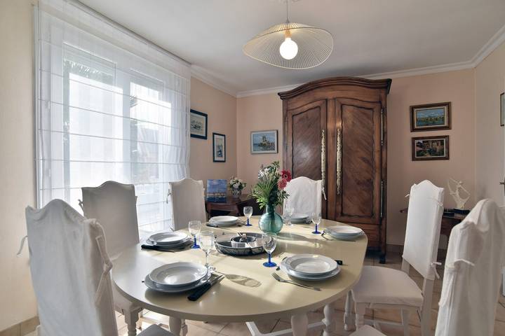 Gîte pour 6 personnes, avec jardin à Saint-Coulomb - 4