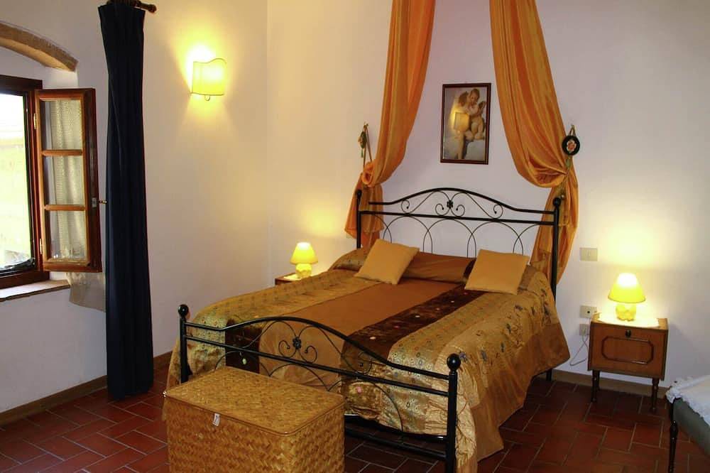 Casale a Vinci vicino alla casa di Leonardo in Vinci, Firenze province