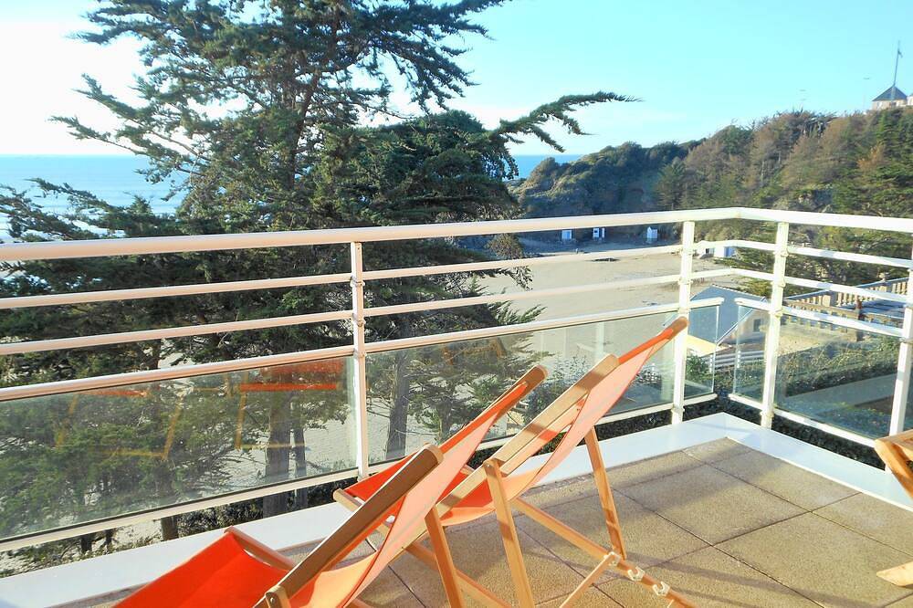 Apartamento entero, Precioso apartamento frente al mar para 2/4 personas. in Caroual, Erquy