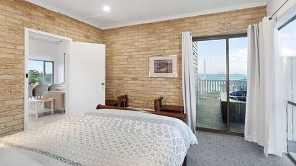 Holiday Home for 10 People in Dunsborough, Western Australia, Photo 1