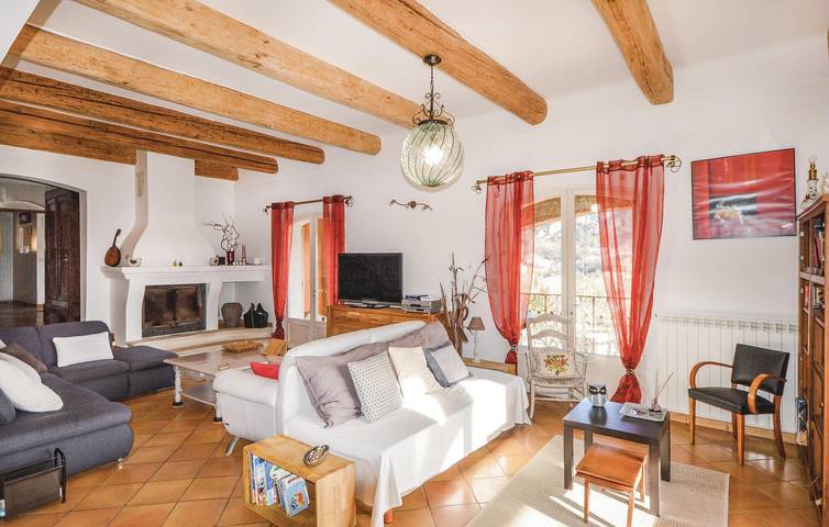 Gemütliche Wohnung mit Pool, Terrasse & WiFi - Solliès-Pont in Solliès-Toucas, Mittelmeerküste (Frankreich)