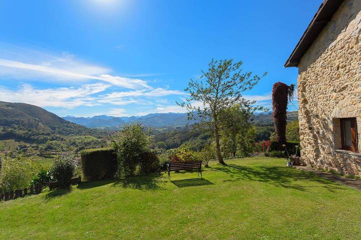 Cottage for 4 people, with terrace and garden - 1