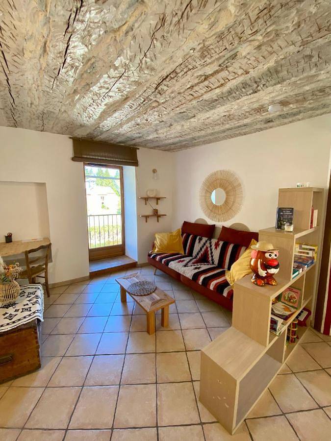Appartement entier, Two-Bedroom Apartment in Meyrueis, Parc national des Cévennes
