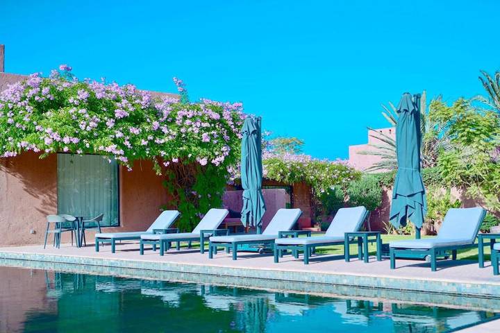 Appartement de vacances pour 6 personnes, avec sauna et piscine ainsi que vue et balcon