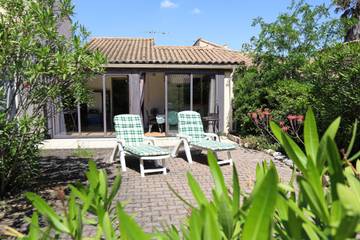 Villa pour 4 personnes, avec terrasse et jardin, animaux acceptés à Saint-Cyprien