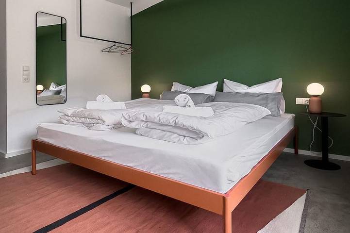 Ferienwohnung für 2 Personen, mit Garten und Balkon - 1