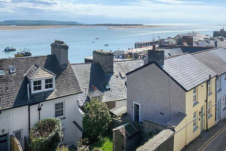 Cottage for 8 people in Aberdyfi