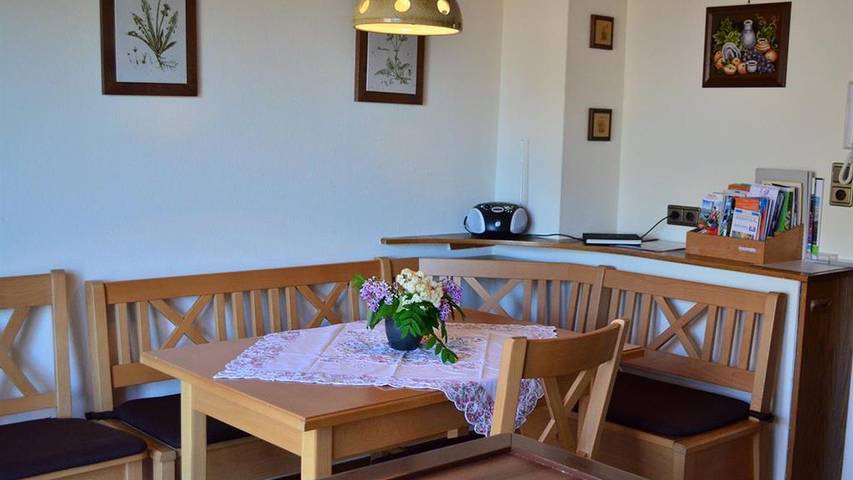 Ferienwohnung für 5 Personen, mit Terrasse in Bendorf - 3