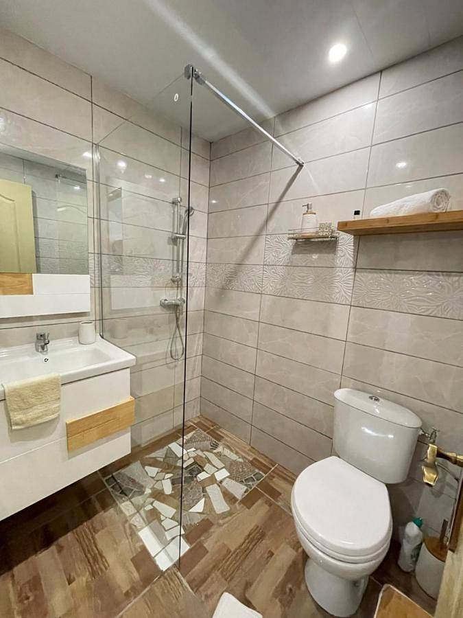 Gîte pour 3 personnes, avec terrasse ainsi que piscine et vue à Montsinéry-Tonnegrande - 4