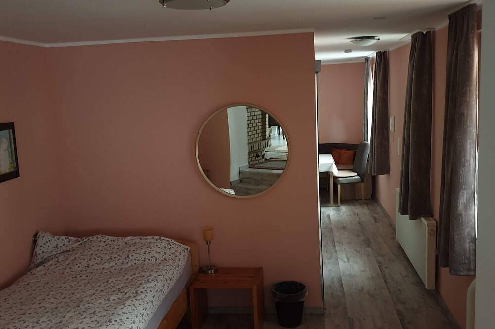 Ganze Wohnung, Ferienwohnung in der alt Stadt von Remagen! in Remagen, Landkreis Ahrweiler