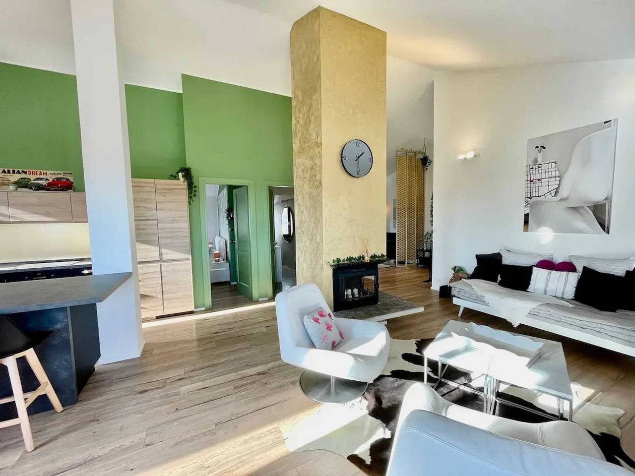 Entire apartment, Modern Apartment in Nebbiuno with Lake View in Pisano, Lago Maggiore (Piemonte)