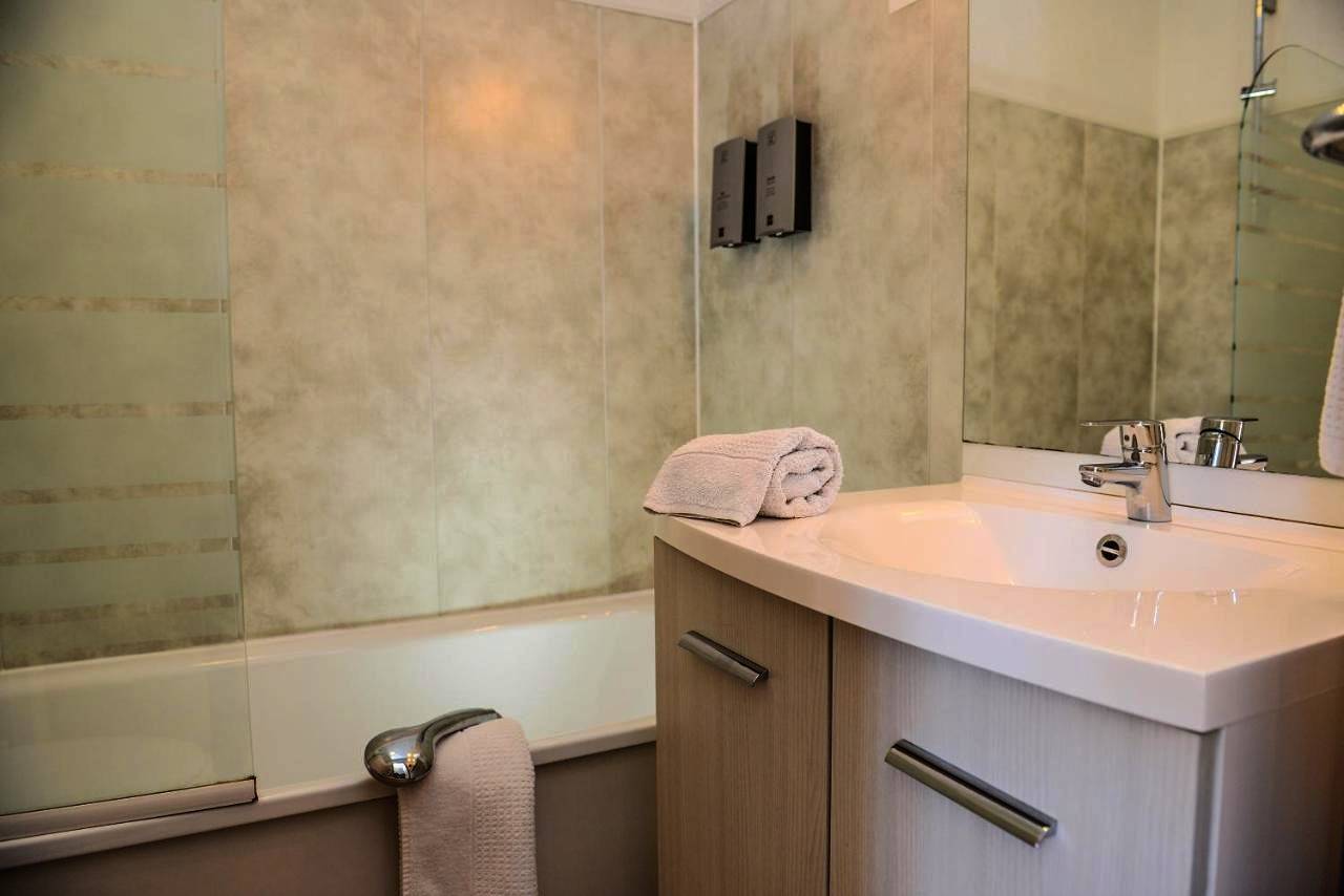 Double Room in Gan, Béarn