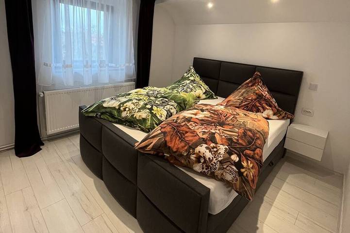 Ferienwohnung für 4 Personen, mit Whirlpool in Sonnen