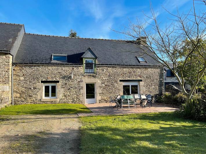 Ferienhaus für 12 Personen, mit Garten, mit Haustier in Frankreich