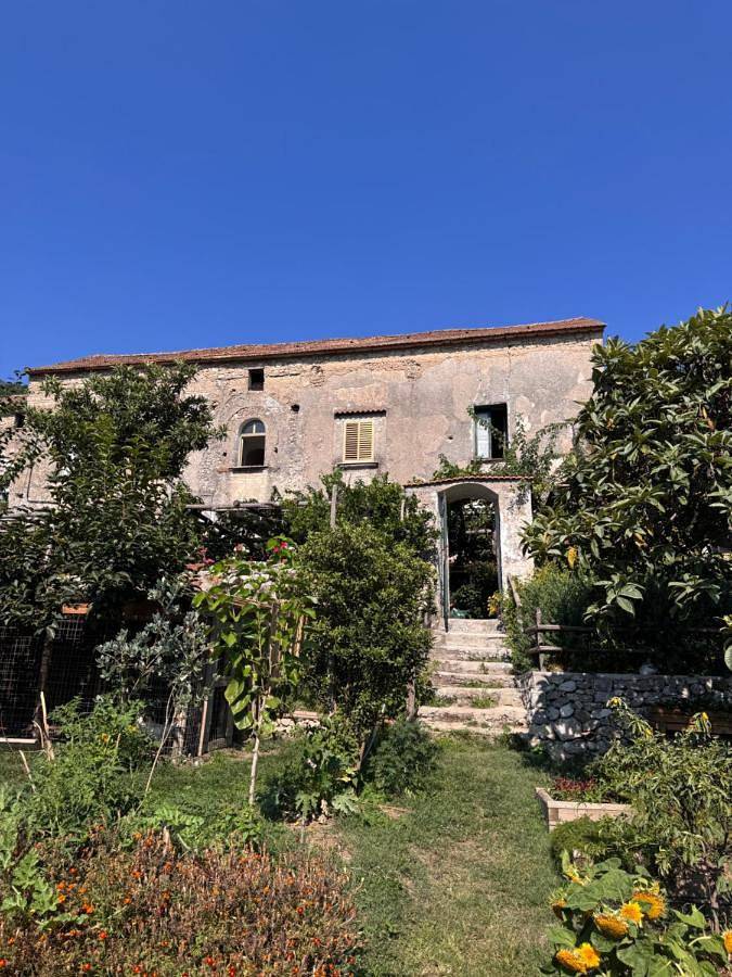 B&b per 2 persone, con terrazza e panorama nonché giardino in Tramonti