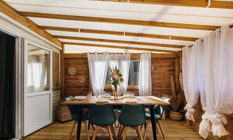 Camping pour 4 personnes, avec piscine ainsi que vue et jardin à Puget-sur-Argens - 3