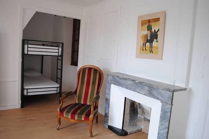 Location de vacances pour 6 personnes, avec balcon à Baix - 2