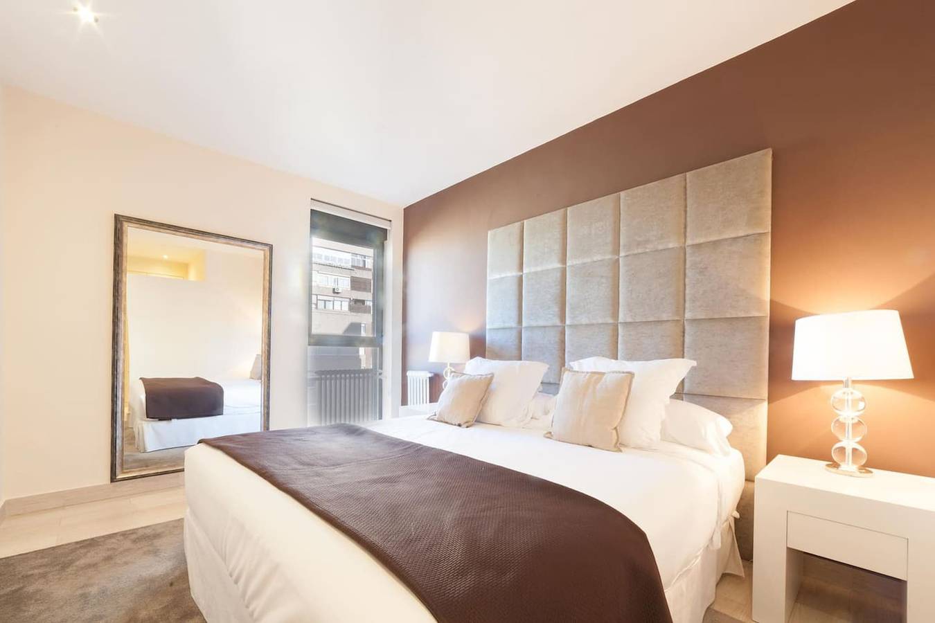 Apartamento entero, Housing Nuevos Ministerios by Sharing Co in Tetuán (desambiguación), Madrid