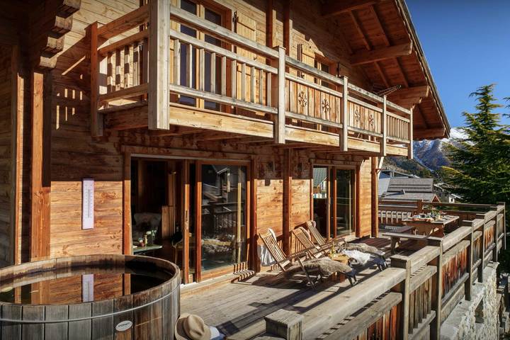 Gîte pour 10 personnes, avec jacuzzi ainsi que terrasse et sauna dans Auron - 2