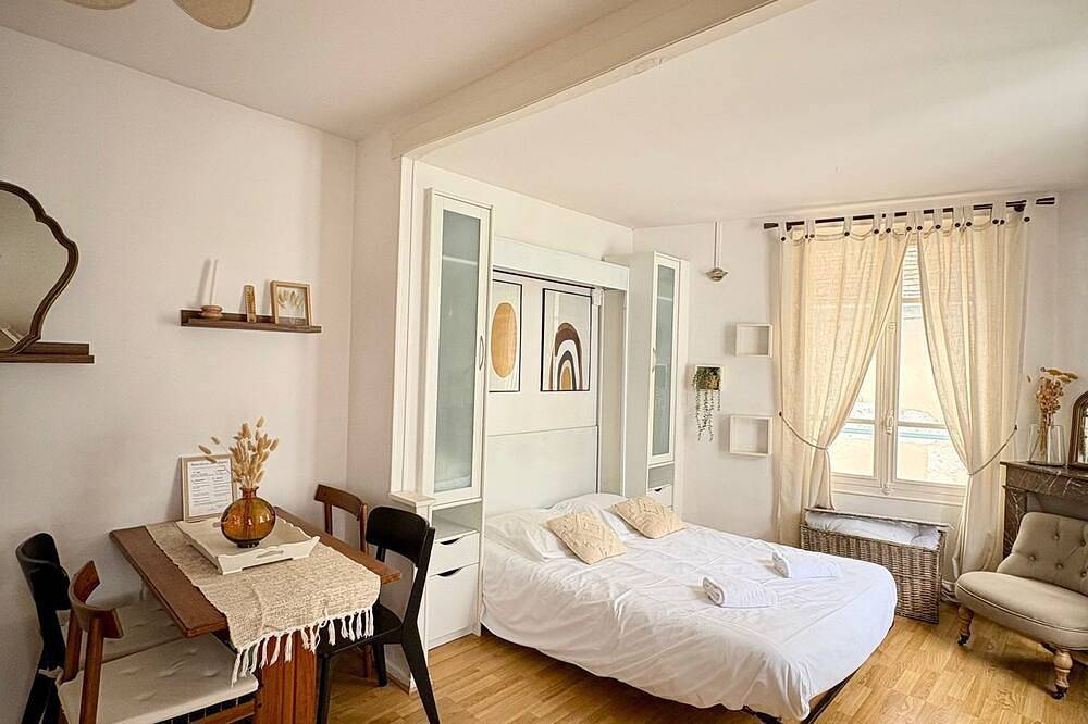 Ganze Wohnung, T1 Quartier Historique - 5 min à Pied de la Cathédrale in Chartres, Chartres und Umgebung