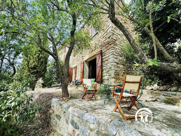 Gîte pour 4 personnes, avec terrasse dans les Corbières