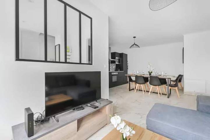 Location de vacances pour 8 personnes à Villiers-sur-Marne