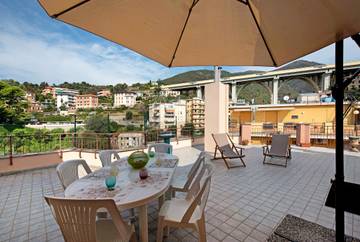 Appartamento per 8 Persone in Arenzano, Riviera di Ponente, Foto 2