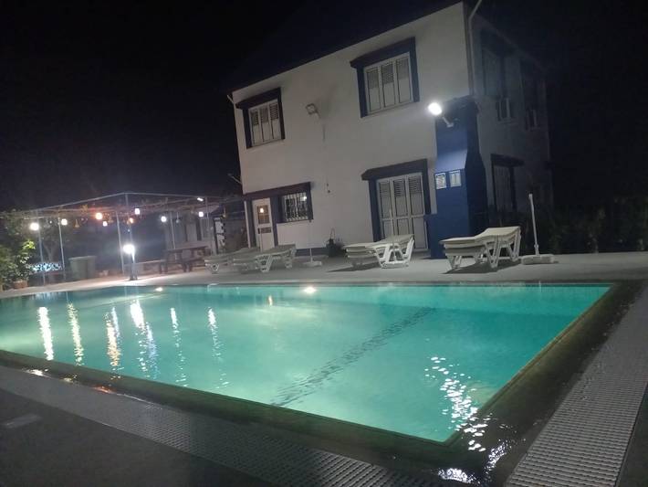 Villa pour 8 personnes, avec jardin ainsi que vue sur l’océan et piscine, adapté aux familles - 1