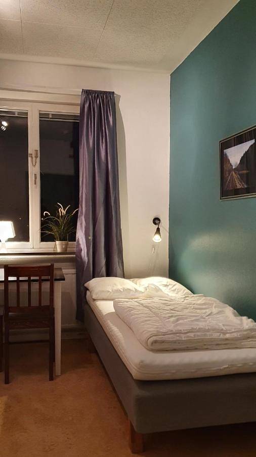Hostel für 3 Personen, mit Garten