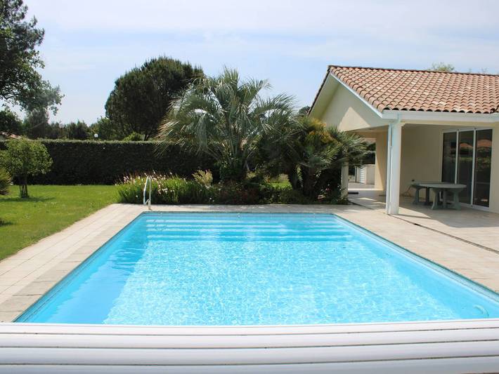 Location de vacances pour 8 personnes, avec jardin et terrasse à Vielle-Saint-Girons