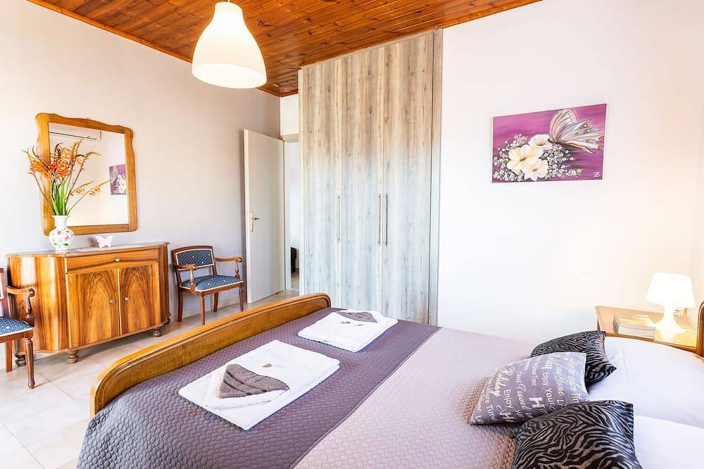 Santy Villa (Gerani, Chania) in Platanias, Chania region