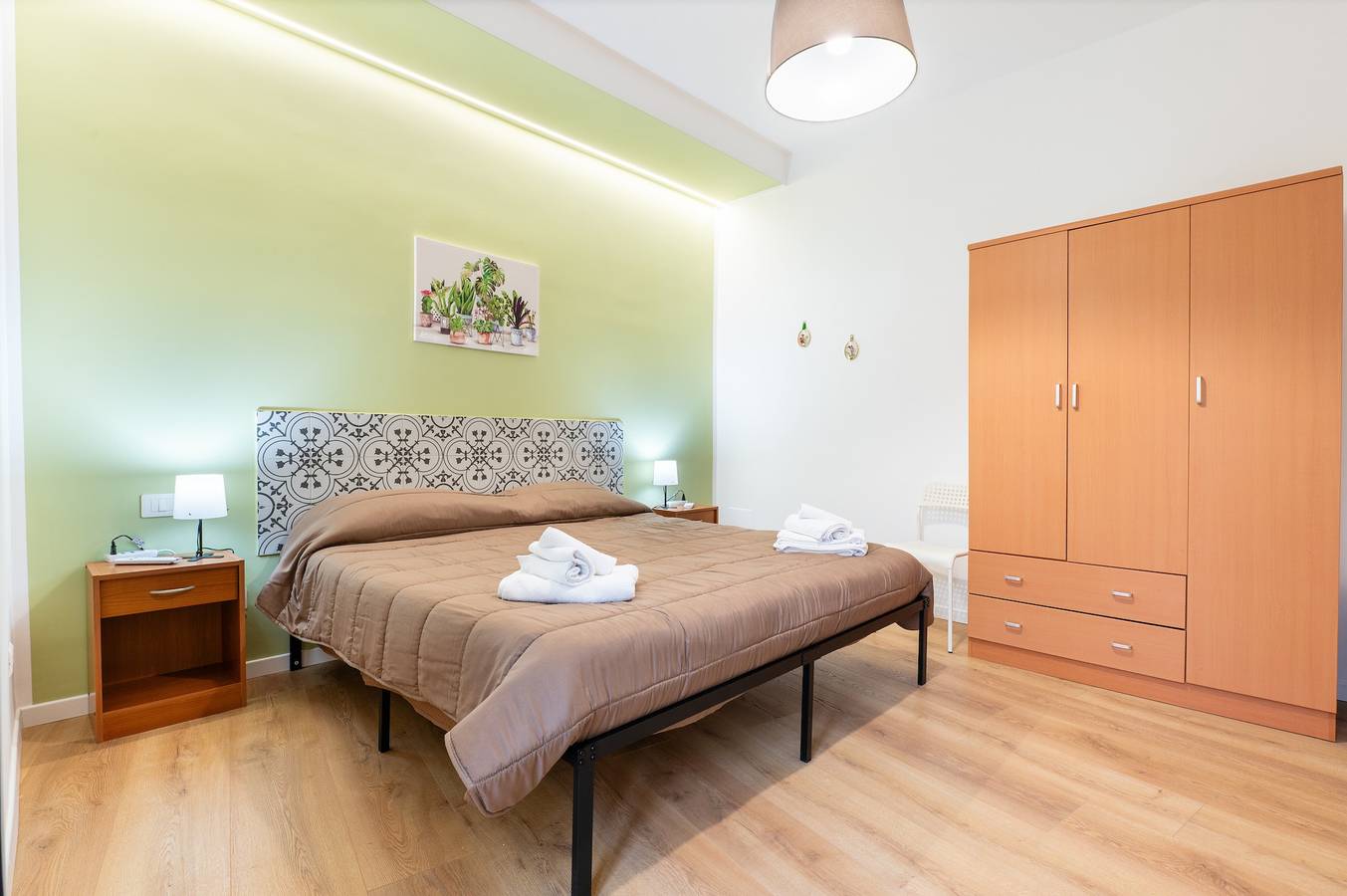 Habitación 'Donna Letizia - Cuádruple' con balcón, Wi-Fi y aire acondicionado in Agrigento, Provincia de Agrigento