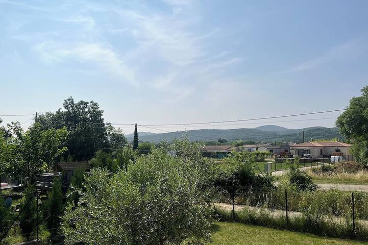 Location de vacances pour 4 personnes à Saint-Julien-les-Rosiers