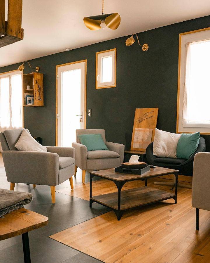 Two-Bedroom House in Quettehou, Région de Cherbourg