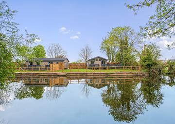 Chalet for 6 People in Broxbourne, England, Photo 2