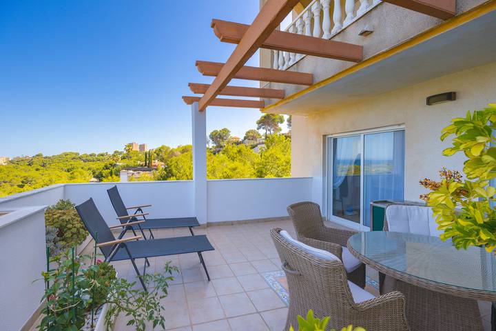Apartamento para 4 personas, con terraza y jardín en Dehesa de Campoamor