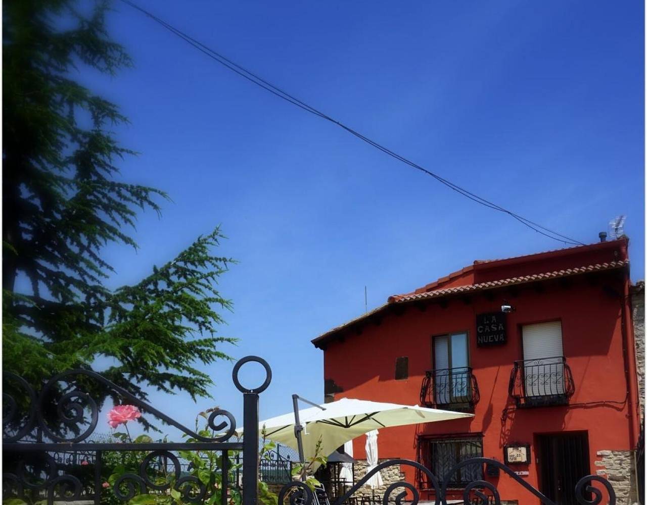 Casa rural 'La Casa Nueva Pequeña' con terraza privada, Wi-Fi y aire acondicionado in Abejar, Provincia de Soria
