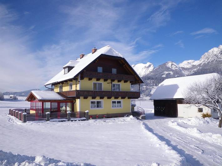 Ferienhaus für 10 Personen, mit Balkon
