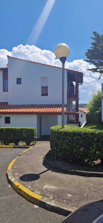 Gîte pour 4 personnes, avec jardin dans Plage de l'Uhabia - 4