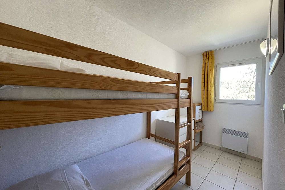 Duplex for 6 with Terrace, Pools, and Bbq in Salavas in Salavas, Ardèche