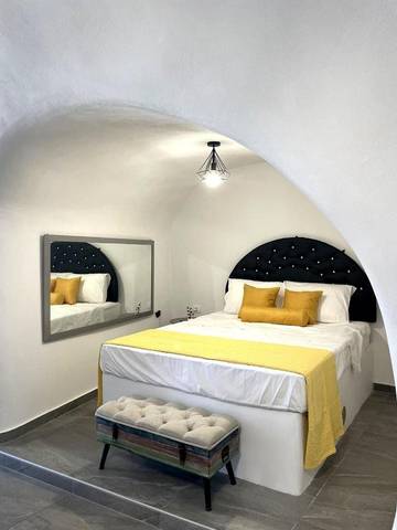 Gîte pour 2 personnes, avec jardin à Megalochori