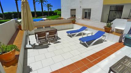 Holiday Rental for 4 People in Playa de la Torrecilla, Nerja, Photo 3