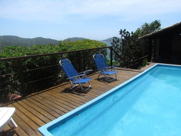 Location de vacances pour 4 personnes, avec piscine ainsi que jardin et vue, animaux acceptés à Arraial do Cabo - 2