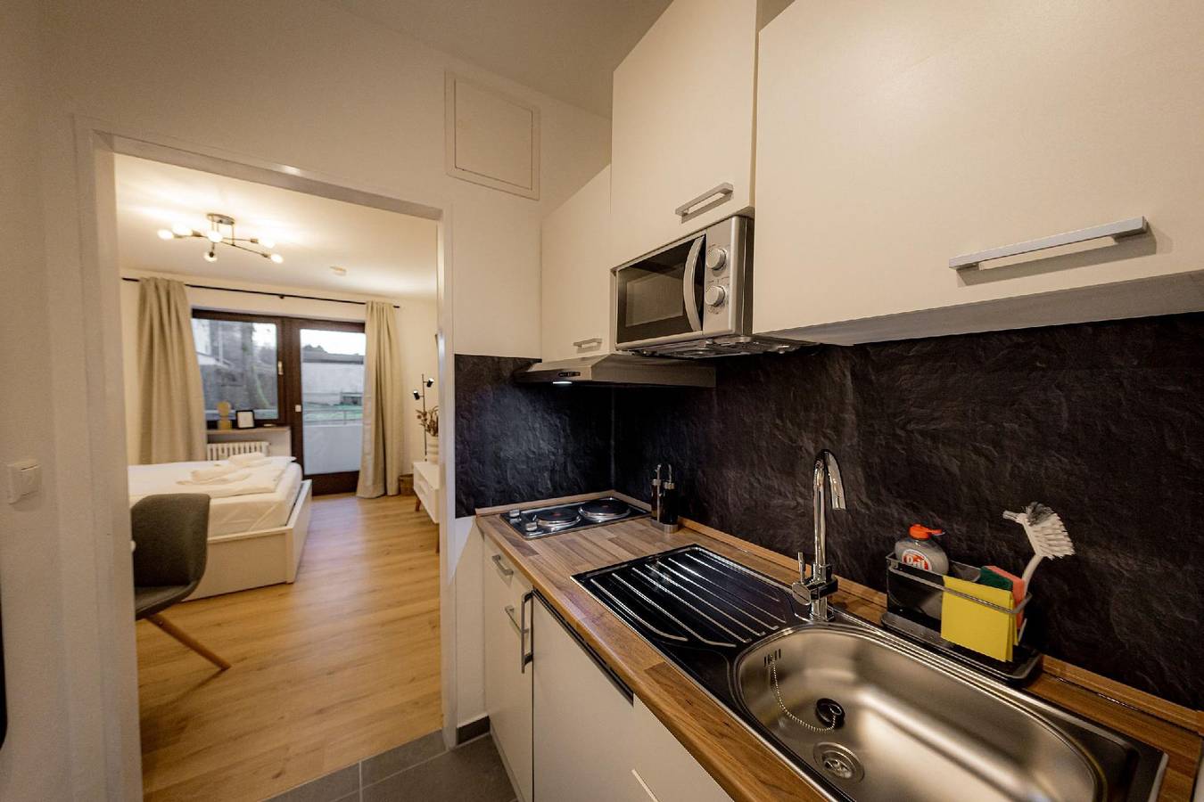 Ganze Ferienwohnung, Come4Stay Passau - Spitalhof - Modern - Wlan - Küche - Parkplatz - Smarttv mit Netflix in Passau, Passauer Land