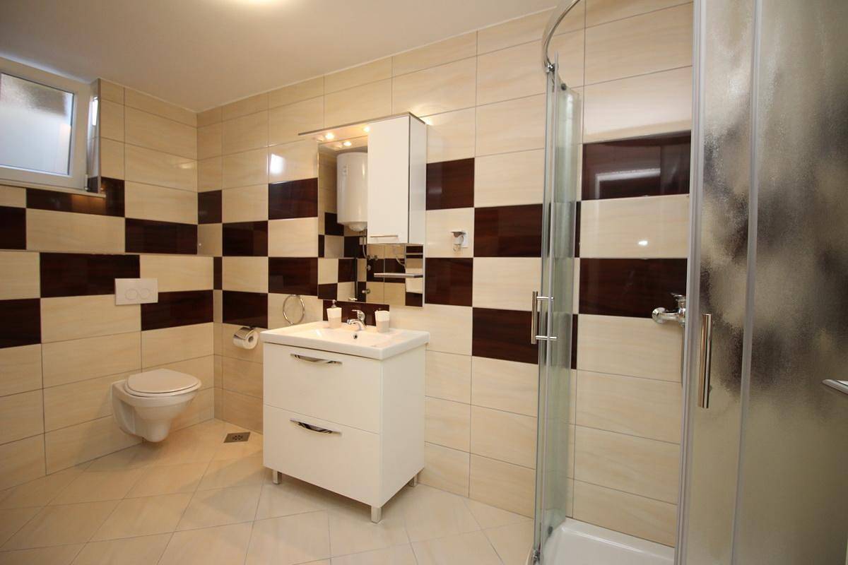 Apartamento vacacional entero, Flat in Baška with shared pool and barbecue in Baska, Krk (isla)
