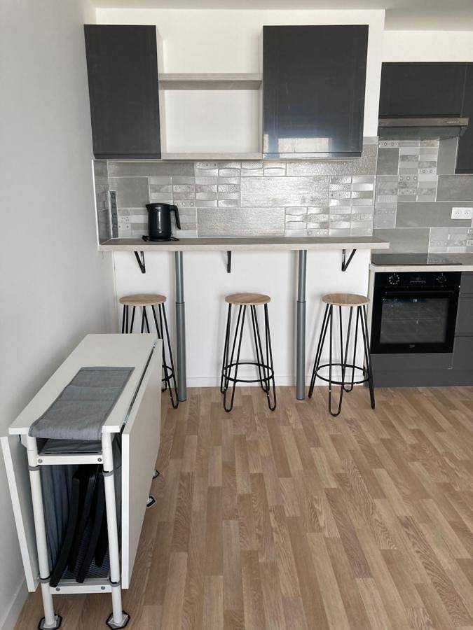 Appartement entier, Two-Bedroom Apartment in Sarcelles, Val-d'Oise