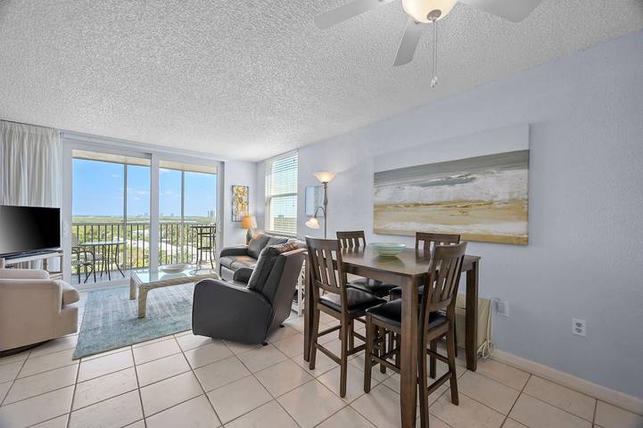 Beach rental for 4 people, with balcony and pool in Bonita Springs