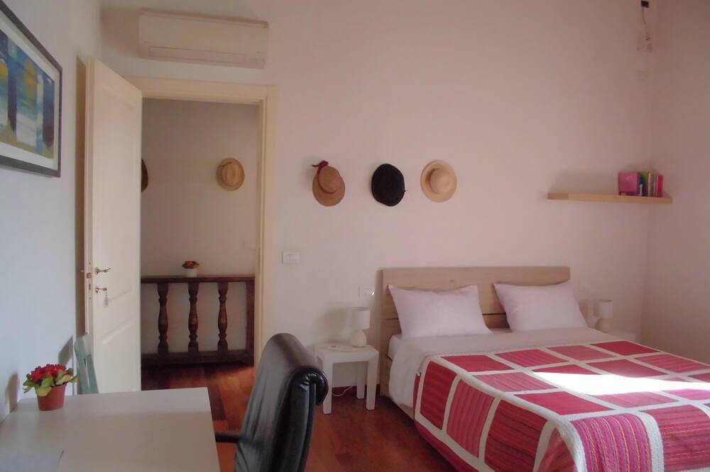 Charming 3-bedroom B&B with Ac, Wifi in quaint Zero Branco in Zero Branco, Treviso Province