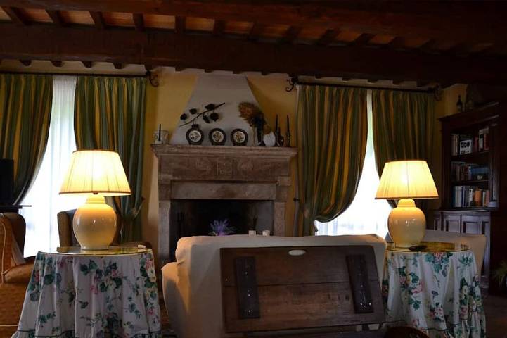 Villa de luxe en Ombrie avec piscine privée, Spa, espace extérieur, jardin, four à pizza in Collazzone, Province de Pérouse